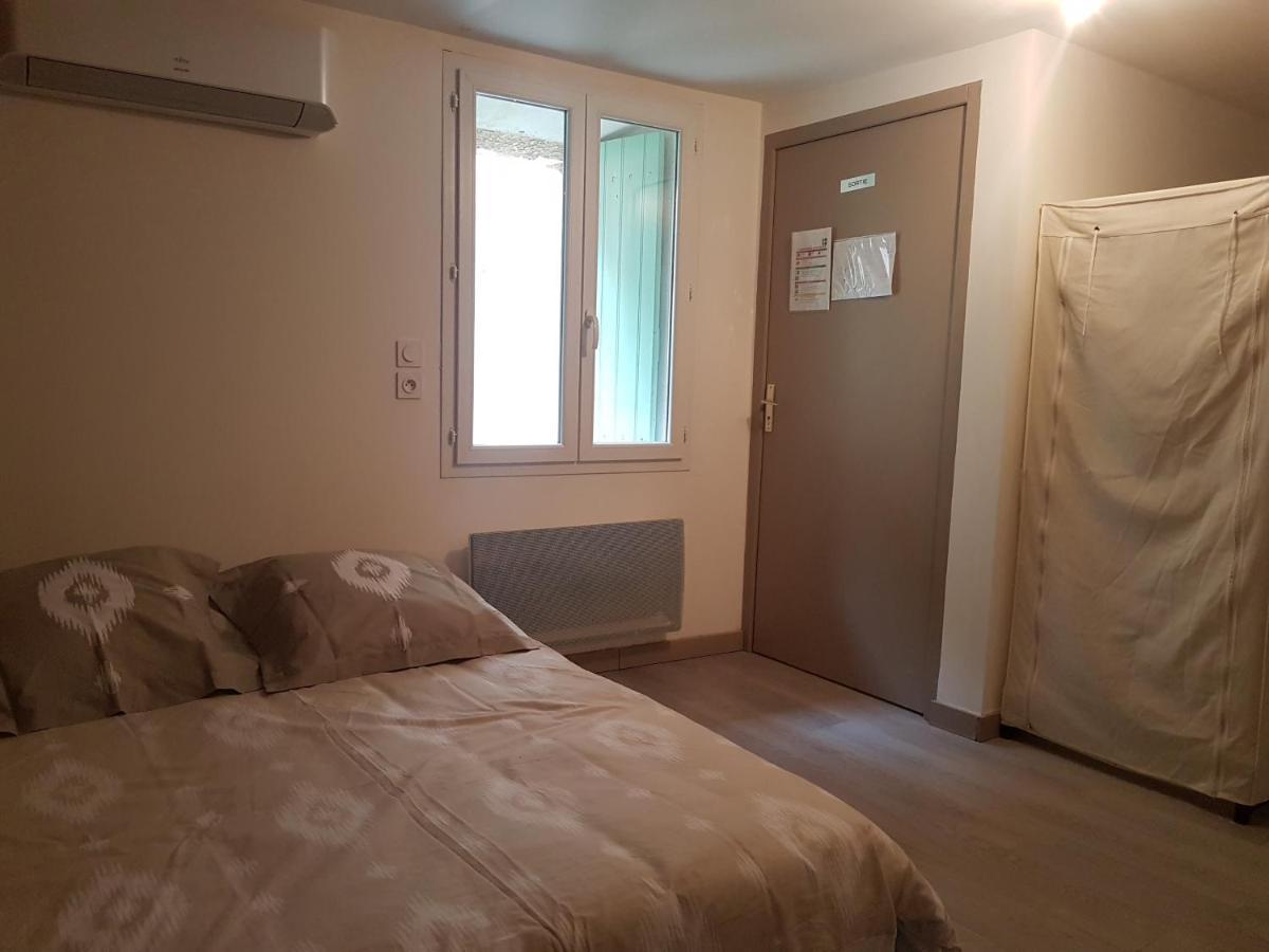 Le Saint Jean Hotell Barbentane Exteriör bild